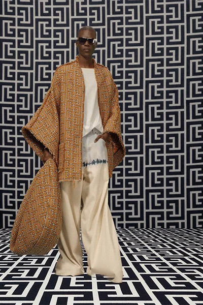 Look 28